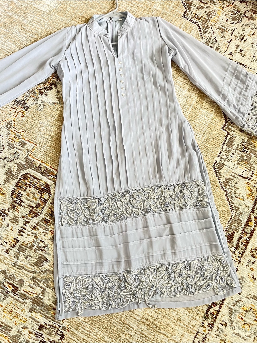 Light gray 3 piece Pleated diamond Embroidered Pakistani/ indian Dress